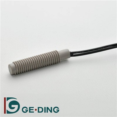 รีดเซนเซอร์ M8